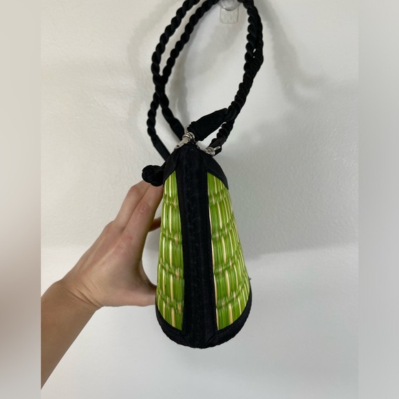 Green and Black Woven Sustainable Women's Bag Cambodia Hand Made - Picture 2 of 7